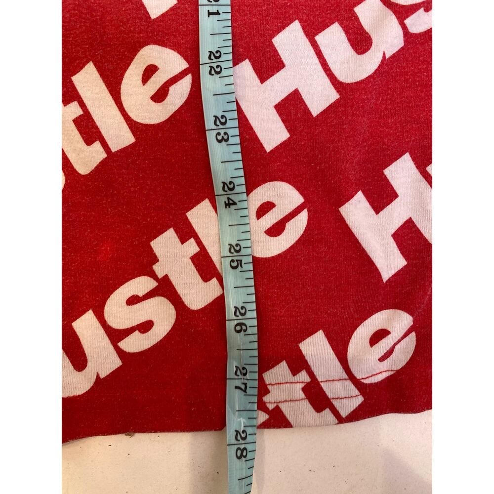 Launder Bailey Apparel Red White Hustle Long Sleeve T-Shirt Graphic Print Sz M - Picture 9 of 9